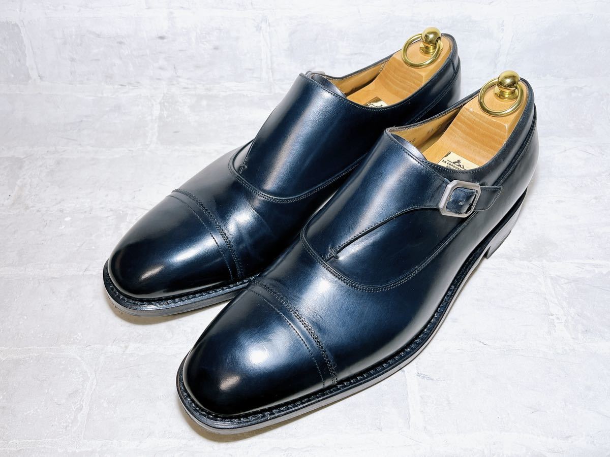 定価20万円【極美品】サルヴァトーレフェラガモ TRAMEZZA US9.5EE 定価20万円【極美品】サルヴァトーレフェラガモ TRAMEZZA US9.5EE