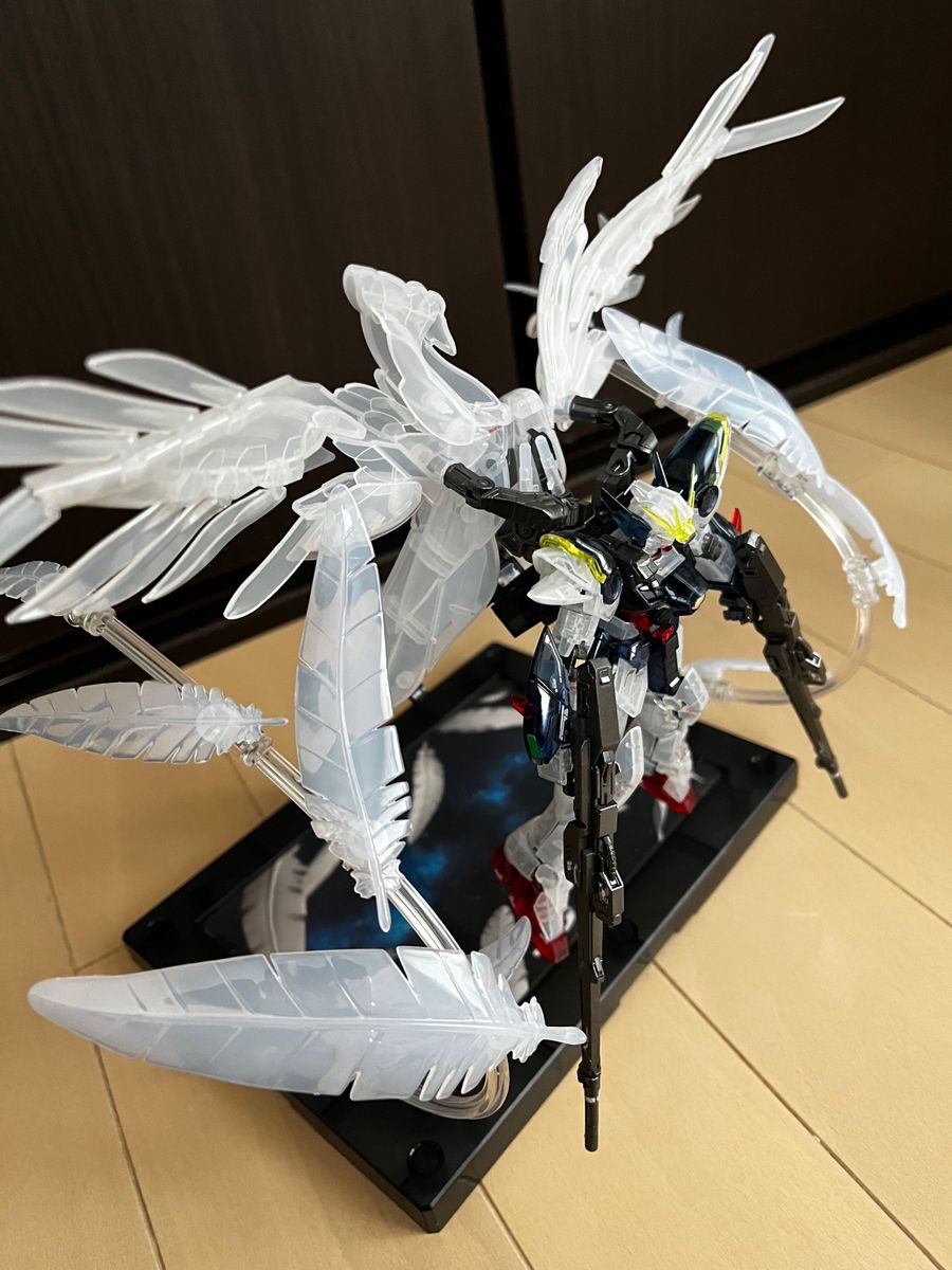 rg トールギスIII チタニウムフィニッシュ rg ウィングガンダム rg トールギスIII チタニウムフィニッシュ rg ウィングガンダム