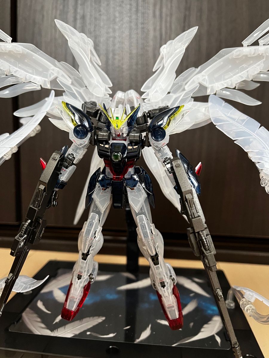 rg トールギスIII チタニウムフィニッシュ rg ウィングガンダム rg トールギスIII チタニウムフィニッシュ rg ウィングガンダム
