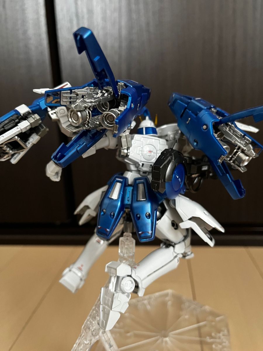 rg トールギスIII チタニウムフィニッシュ rg ウィングガンダム rg トールギスIII チタニウムフィニッシュ rg ウィングガンダム