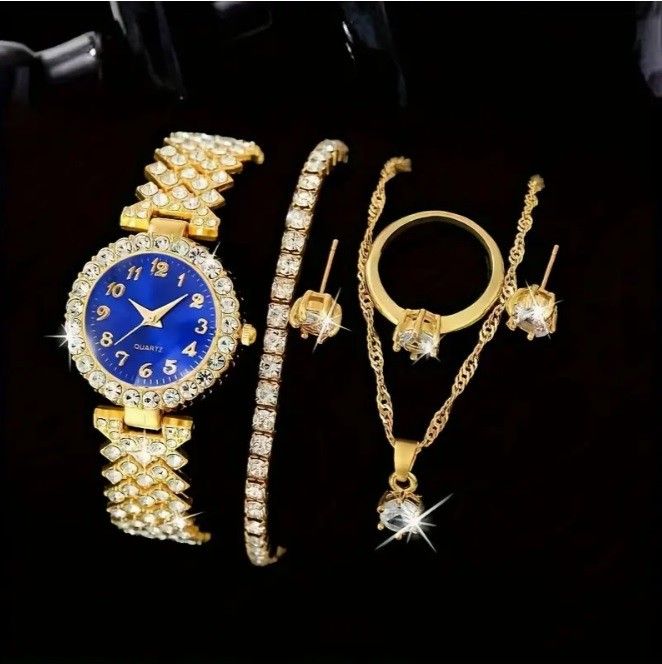 高級なラインストーンクォーツウォッチヒップホップファッションアナログ腕時計＆4個のジュエリーセット、女性へのギフト 腕時計