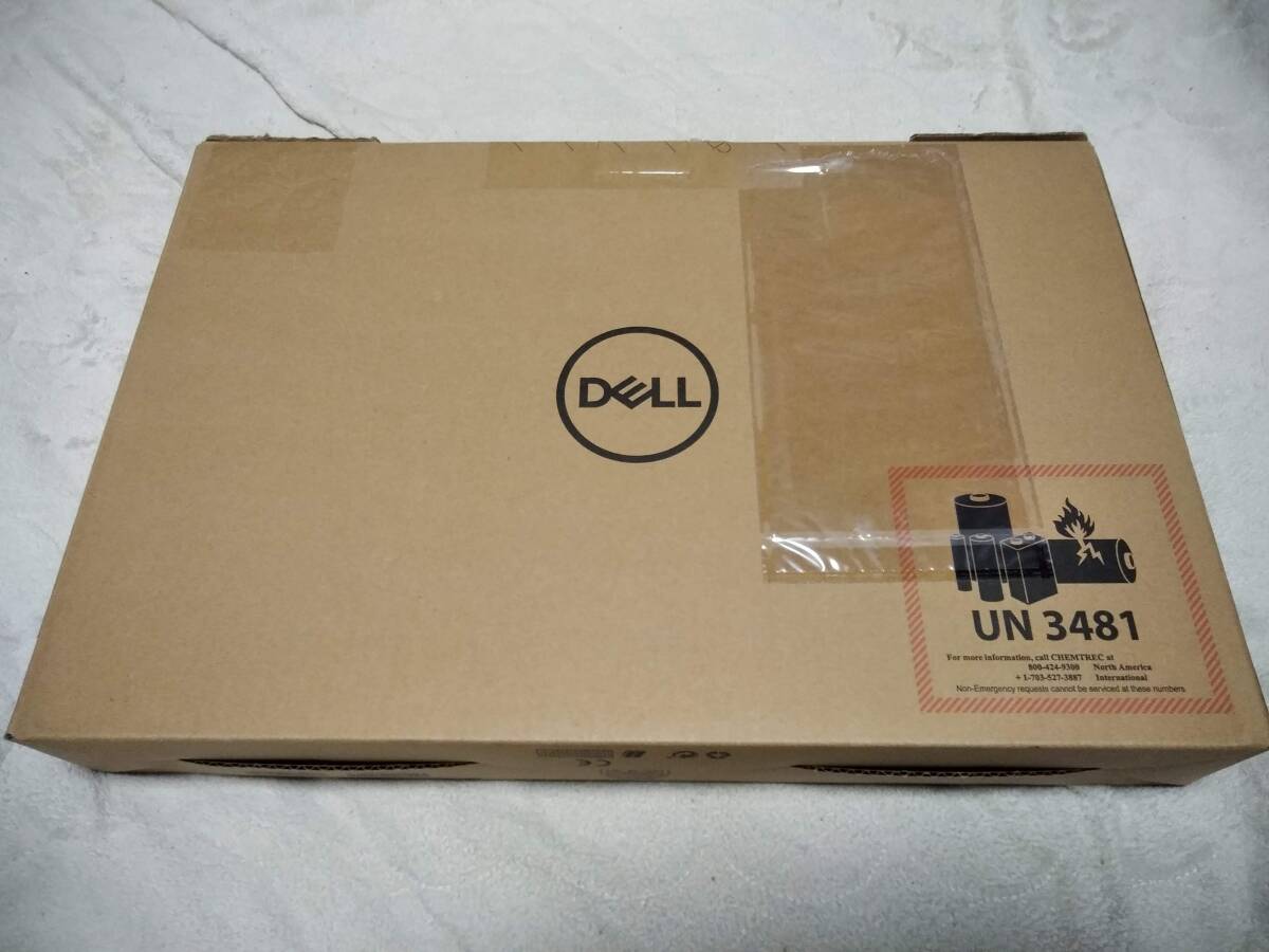 DELL Vostro 3582 Celeron N4000/4GB/HDD1TB/DVD+-RW Win11 update済 15.6インチ非光沢 中古美品 初期化済_画像8