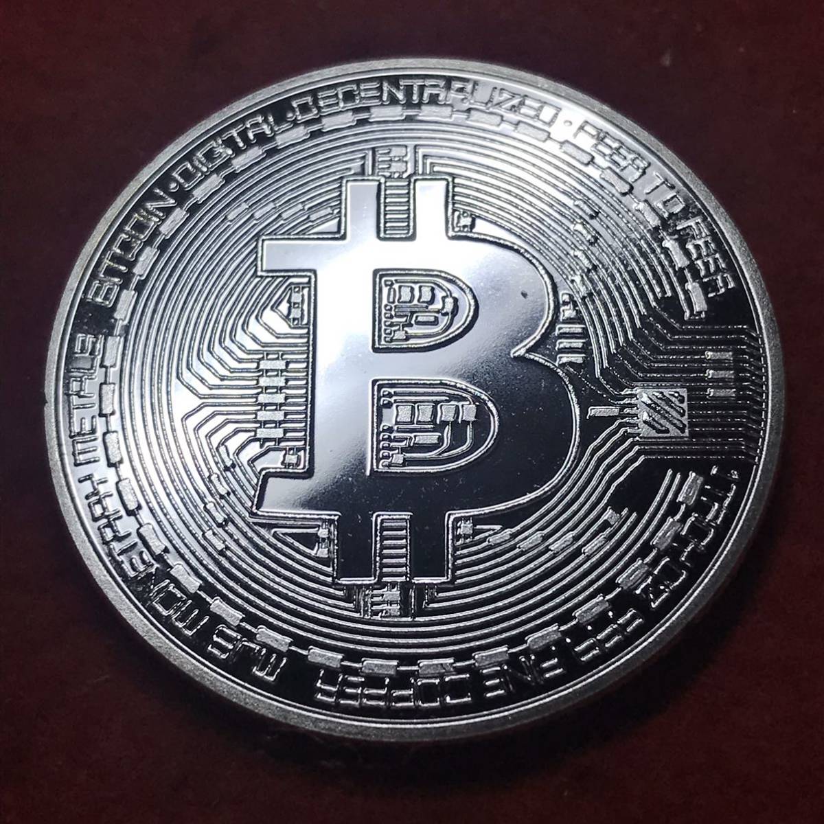 1円スタート〜古銭 アメリカ　銀貨　ビットコイン　bitcoin 仮想通貨　記念銀貨　大型銀貨_画像1