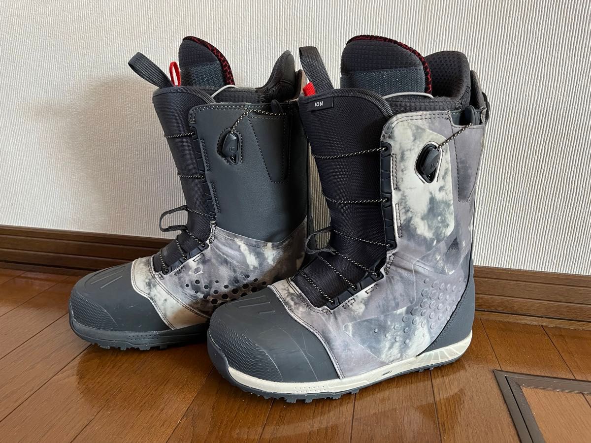 希少カラー】BURTON ION-AF 18-19モデル バートン アイオン 希少カラー】BURTON ION-AF 18-19モデル バートン アイオン