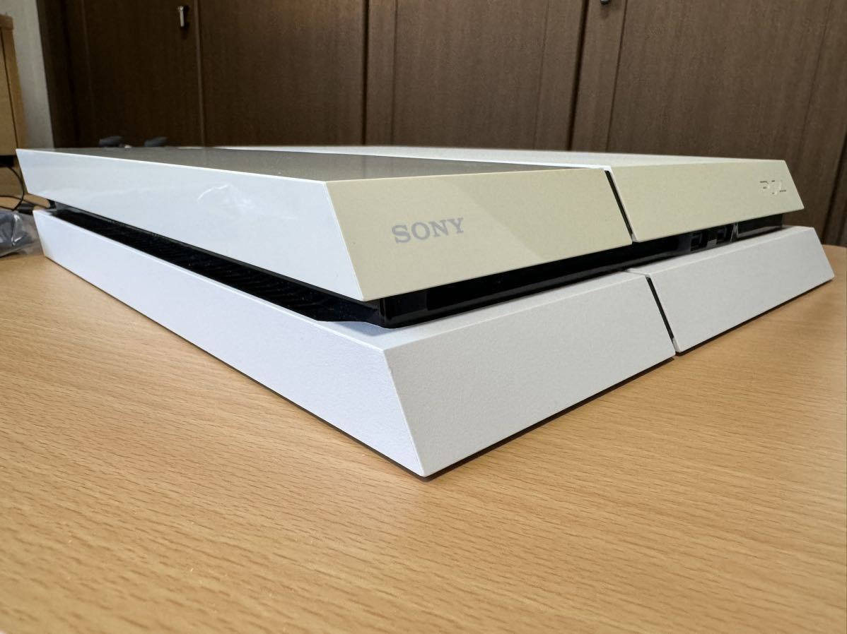 SONY　PlayStation4　PS4本体　CUH-1100A b02 HDMIとusbケーブル無し　封印シール無し_画像4