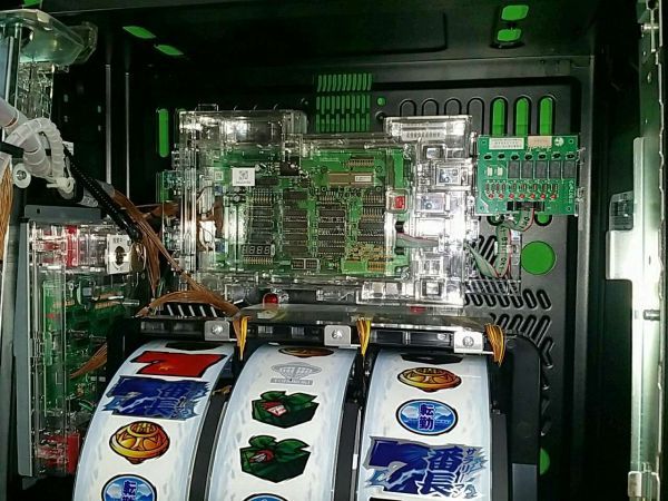 S押忍！サラリーマン番長2A2(A10154)＊コイン不要機付き　スロットslot　パチスロ実機家庭用　格安スタート＊_画像4