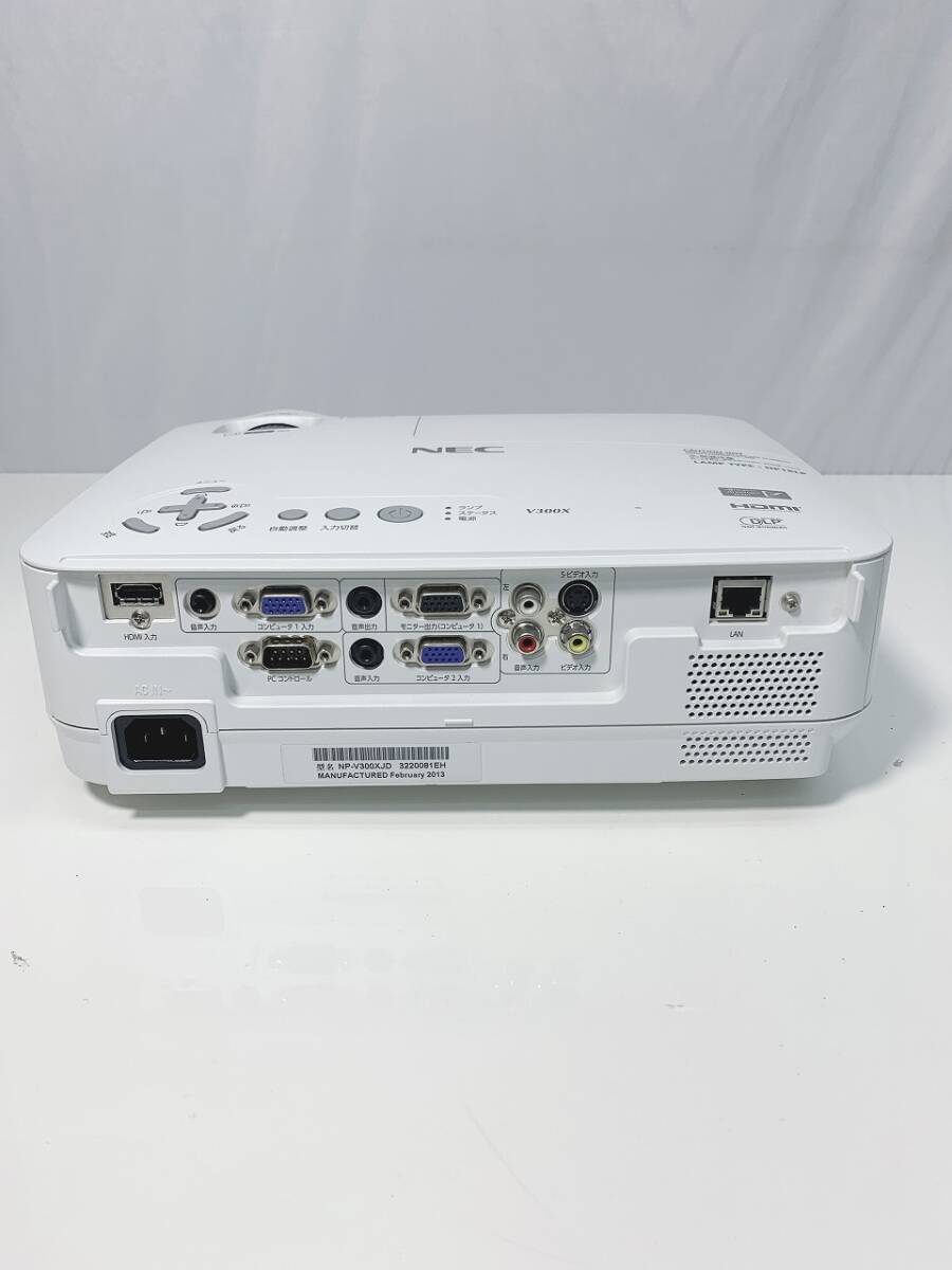 1n 100 NEC NP-V300X プロジェクター専用バッグ付き 中古 現状品 通電確認済み_画像4