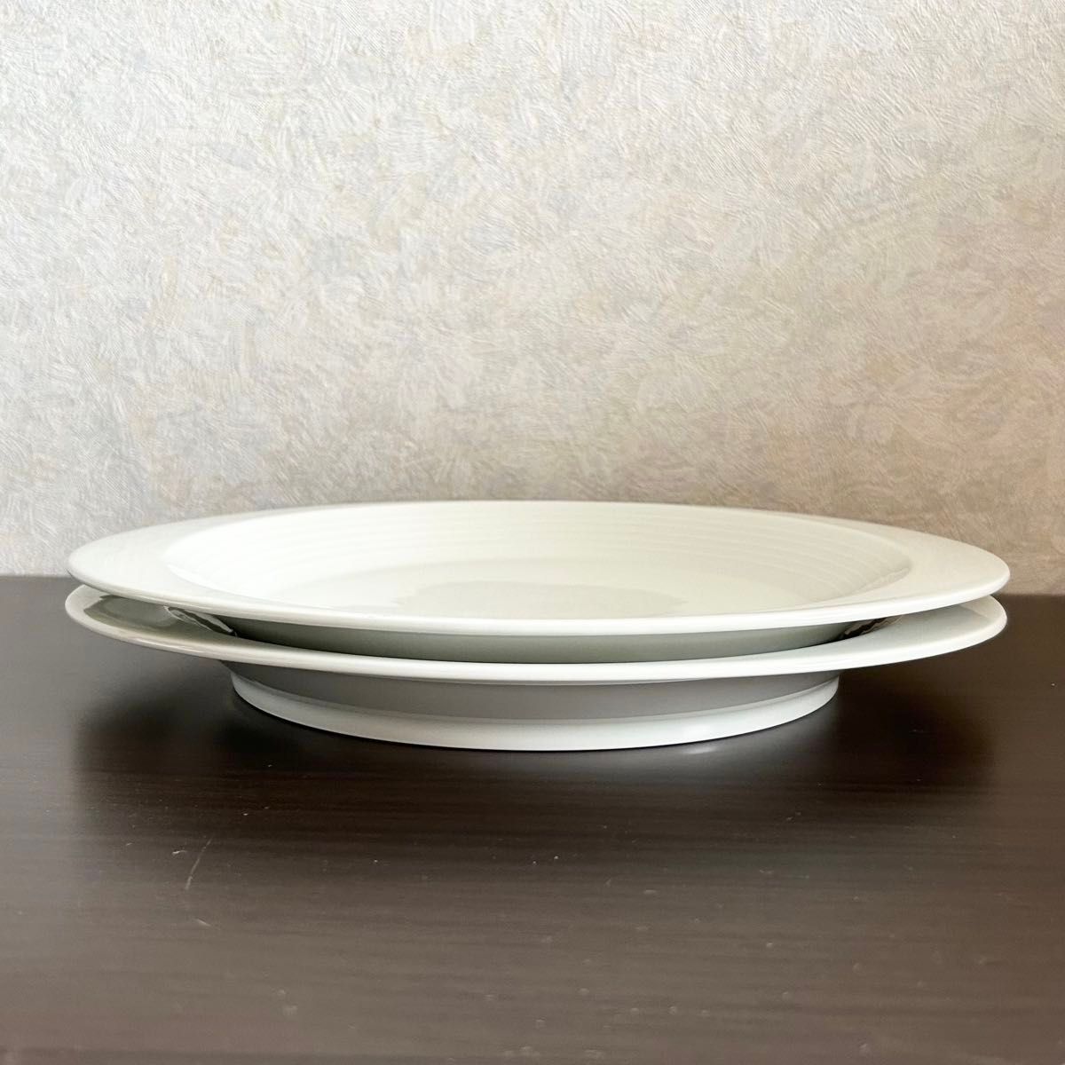 白のプレート 2枚セット 波佐見焼 普遍庵 新品 パスタ皿 上品 純白 楕円大皿