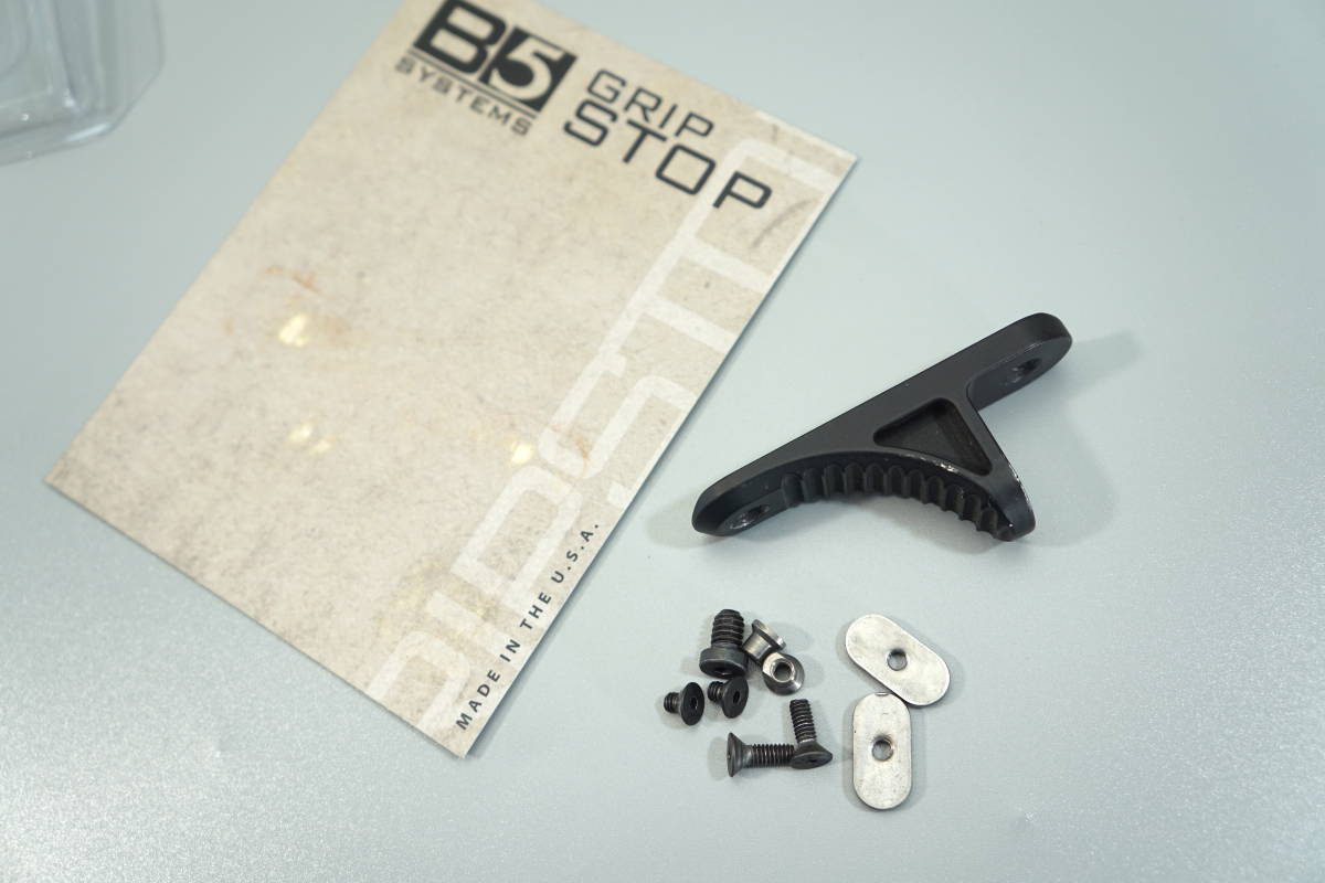 Bibian 比比昂- B5 Systems/True North concepts Gripstop Bibian 比比昂- B5 Systems/True North concepts Gripstop