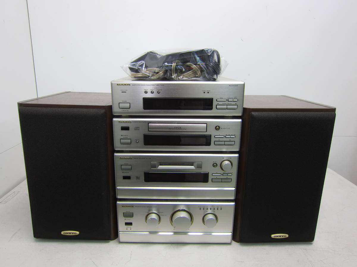 ジャンク品【ONKYO システムコンポ】A-922M/T-422M/C-722M/MD-122M/D-202AⅡ オンキョー スピーカー_画像1