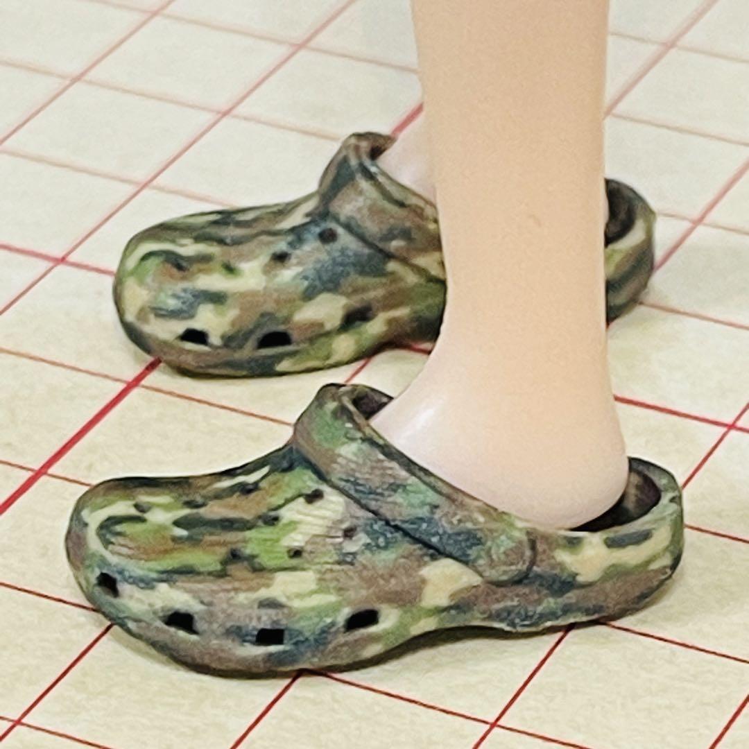 リカちゃん　クロックス風サンダル　靴　サンダル　ブライスに　ミニチュア　迷彩柄　ミニチュアイメージ_画像3