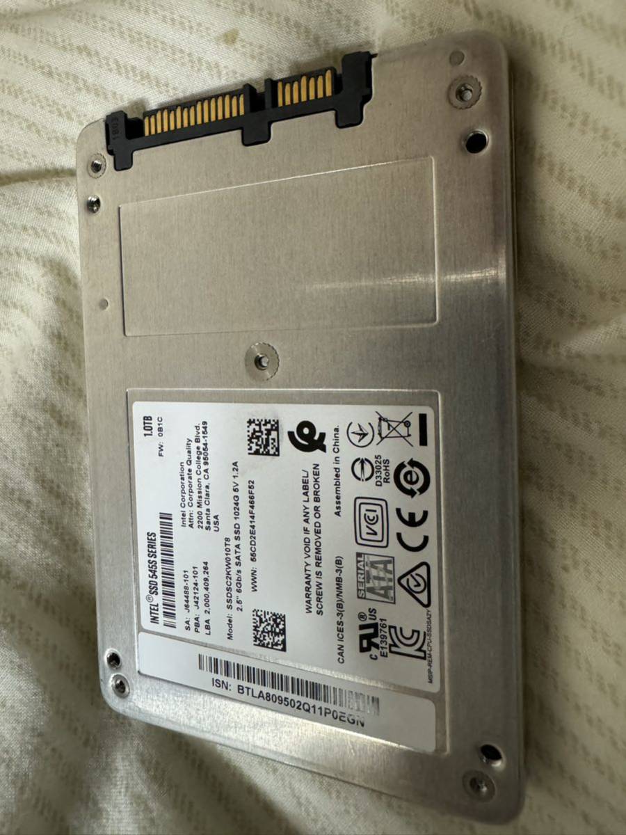 Intel SSD 545s Series SSDSC2KW010T8X1 1TB 2.5インチ SATA 3D TLC 中古品動作確認済み_画像2