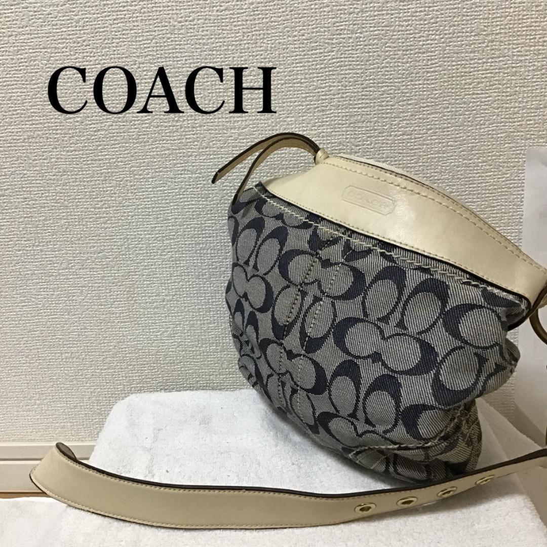 美品Coachコーチショルダーバッグハンドバッグブルーホワイトシグネチャー総柄