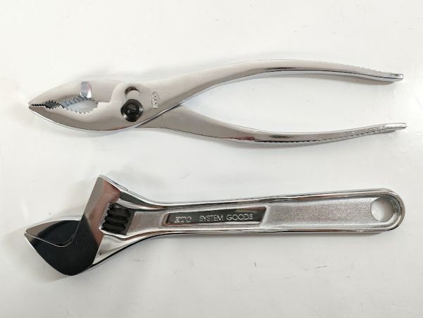 ミラーツール KTC モンキー ペンチ プラス マイナス ドライバー 工具 セット 箱付 記念品 MIRROR TOOL★ロータリークラブ【美品】5015G_画像3