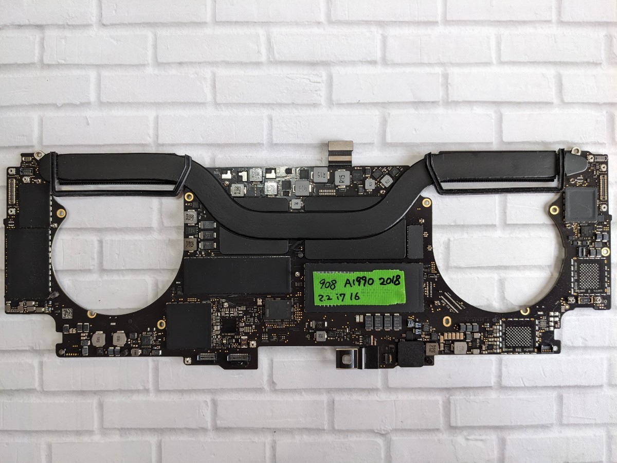 Macbook Pro A1990 2018 15インチ用ロジックボード Core-i7 2 Macbook Pro A1990 2018 15インチ用ロジックボード Core-i7 2