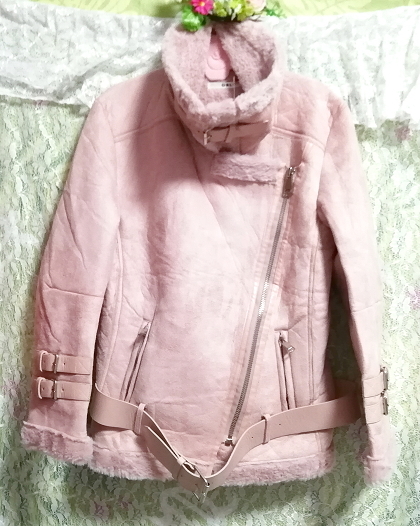  pink leather pattern manner belt coat tag attaching / out ./ outer Pink belt coat with tag mantle