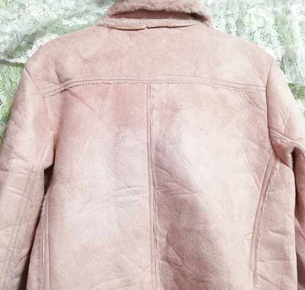  pink leather pattern manner belt coat tag attaching / out ./ outer Pink belt coat with tag mantle