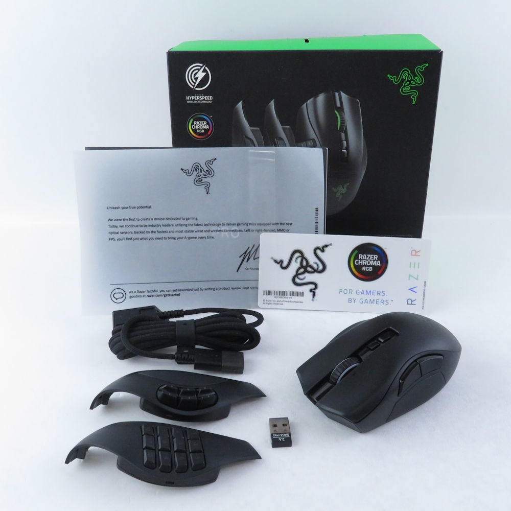 美品 RAZER レイザー Naga Pro MODULAR WIRELESS（RZ01-03420100-R3A1） ワイヤレスゲーミングマウス 最大12ボタン PC周辺機器 HU894_画像1