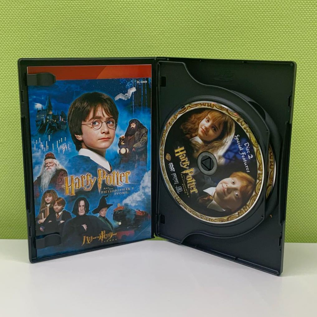 ハリーポッターと賢者の石 ハリーポッター 特別版 洋画DVD 2枚組 中古 （E）_画像3