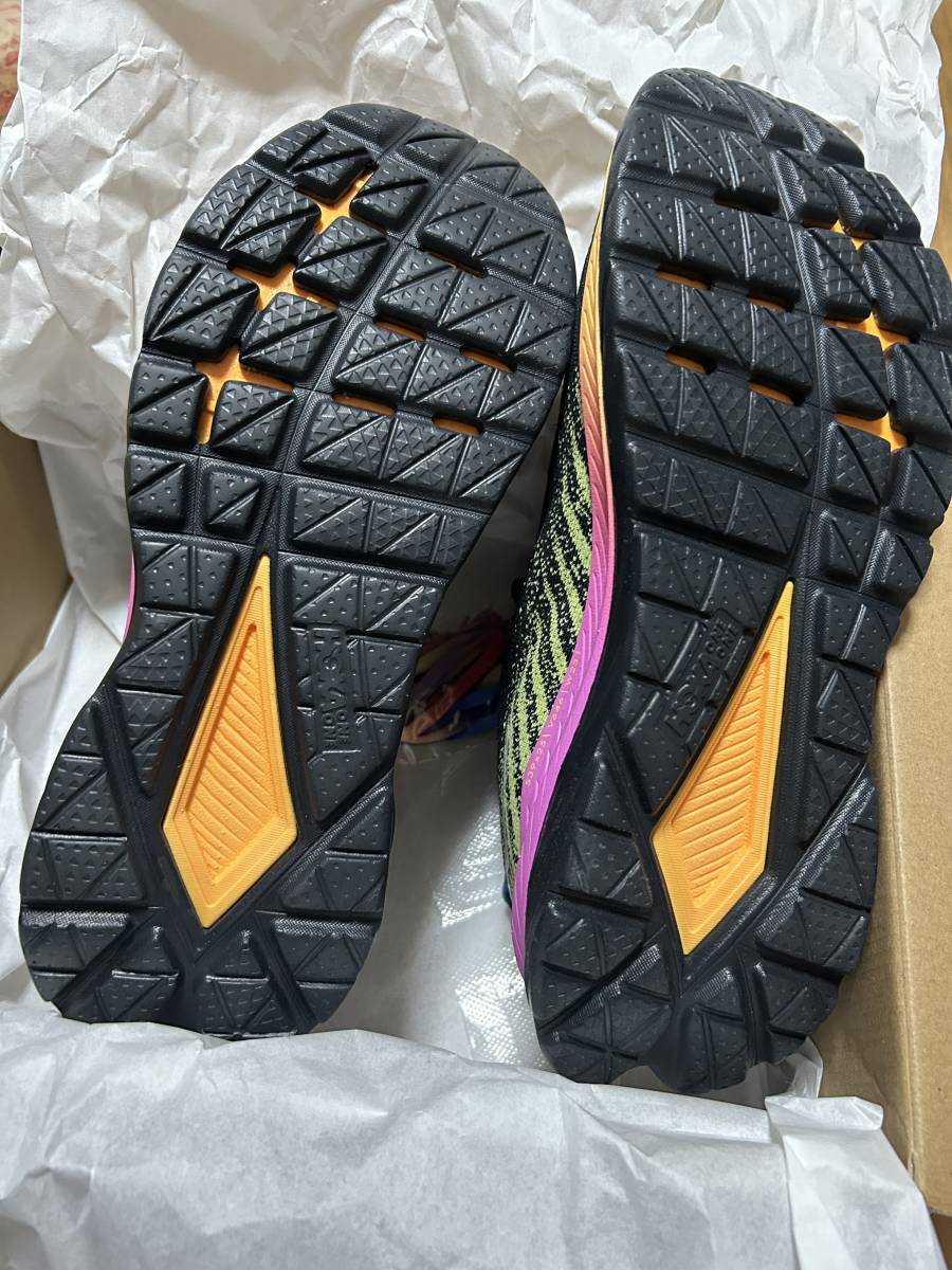 HOKA one one MACH5 新品 未着用 26.5 スニーカー ランニング シューズ ホカオネオネ 長距離 マラソン_画像2