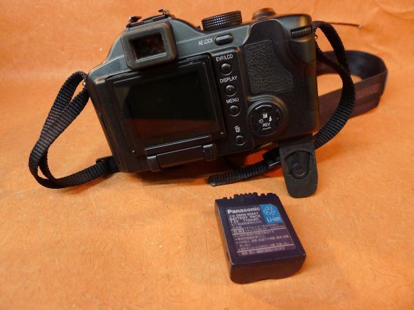 b306 Panasonic LUMIX DMC-FZ30 デジタルカメラ バッテリー付き 付属品多数/80の画像9