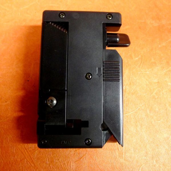 b026 MINOLTA MINI ROBO カセット三脚 サイズ:幅約14cm 高さ約13cm 奥行約14cm/60の画像6