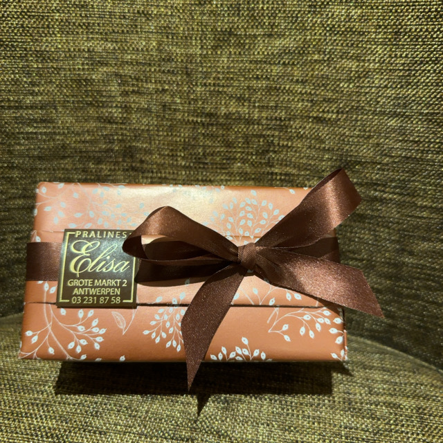 ベルギー購入★アントワープ★Elisa Chocolates エリサチョコレート★mixドライフルーツチョコレート　込み260g_画像5