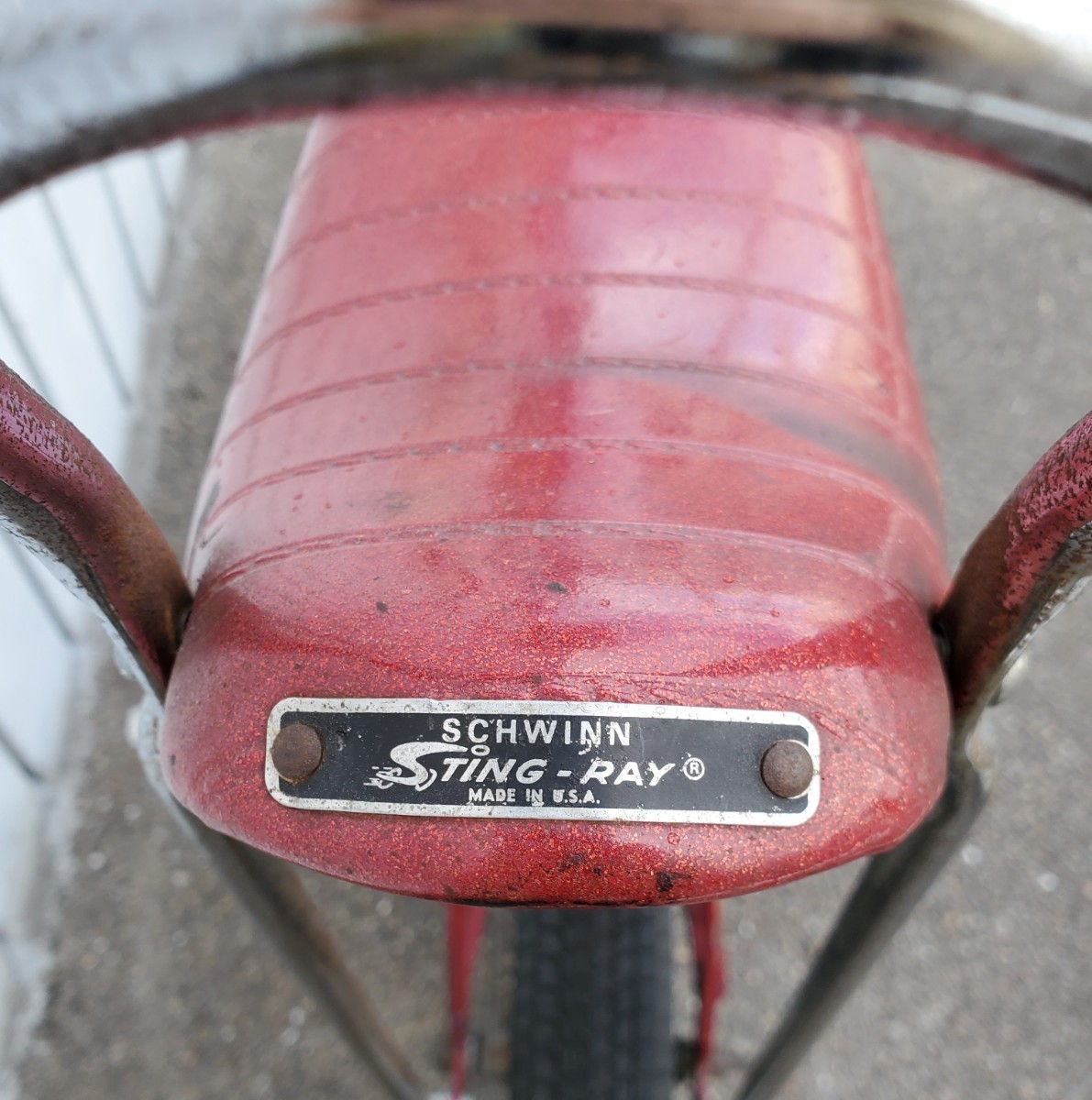 No.350⑨ Schwinn Sting-ray　シュイン_スティングレー　ヴィンテージ　自転車　新品のスペアタイヤとチューブ付き メンテ済み_画像5