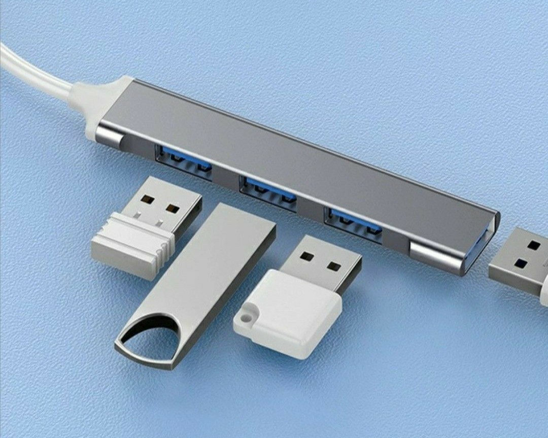 4ポートUSBハブ シルバー USBハブ USBポート Type-C タイプC 高速データ USB-C パソコン PC データ usb3.0対応 パソコン周辺機器_画像2