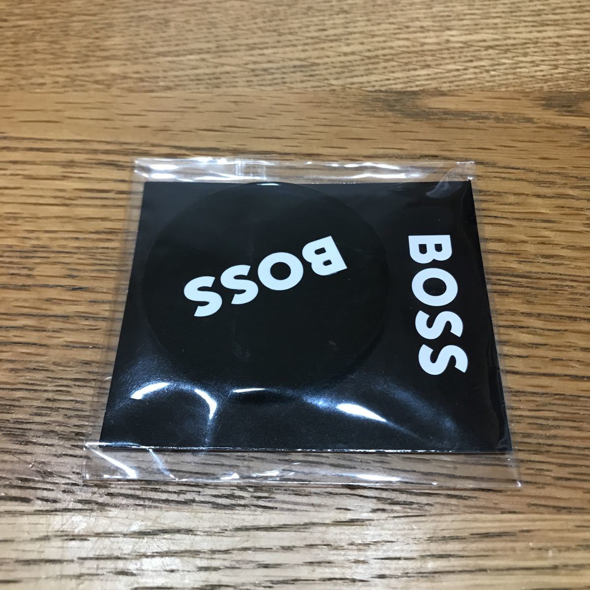 HUGO BOSS ゴルフボールマーカー　黒系　未使用品　送料込_画像4