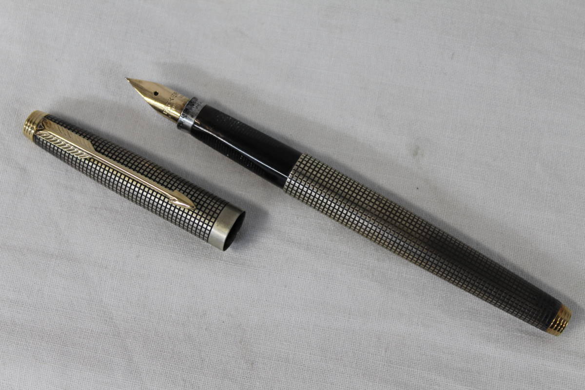 【0208D】 (337) PARKER パーカー 万年筆 ２本 セット ペン先 14K STERLING CAP＆BARREL スターリングシルバー USA製 中古現状品_画像3