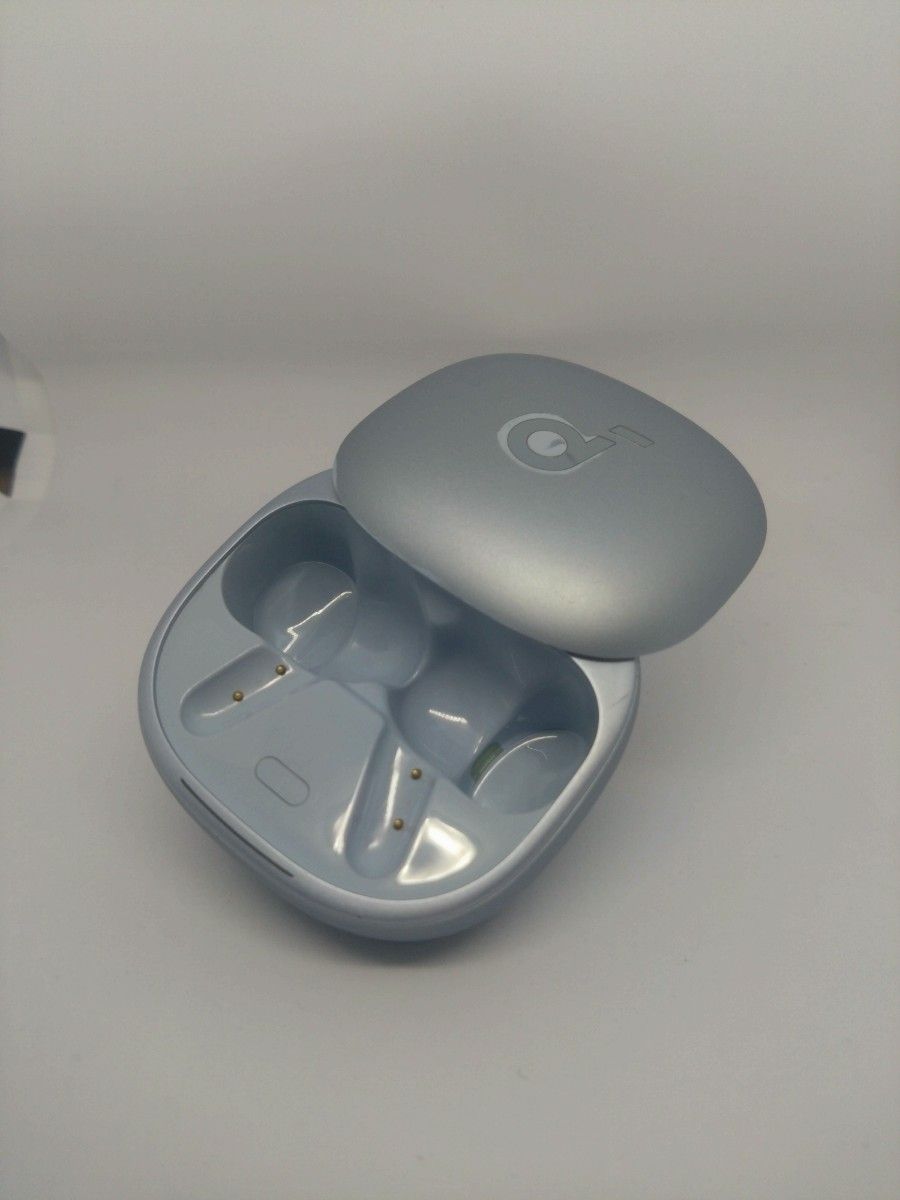 充電ケースのみ soundcore Liberty 4 Pro スカイブルー Amazon.co.jp: Anker Soundcore Liberty 4 Pro（Bluetooth 5.3