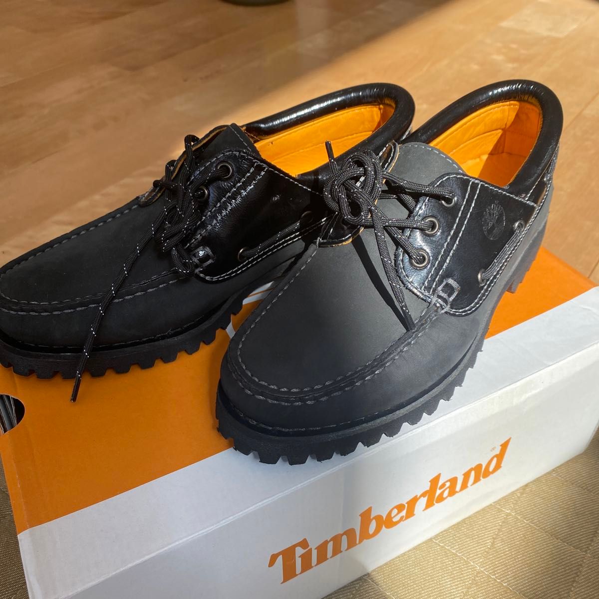 新品 Timberlandデッキシューズ 25.5cm US7ティンバーランド ブラック ヌバック レザー パテント 黒 3eye