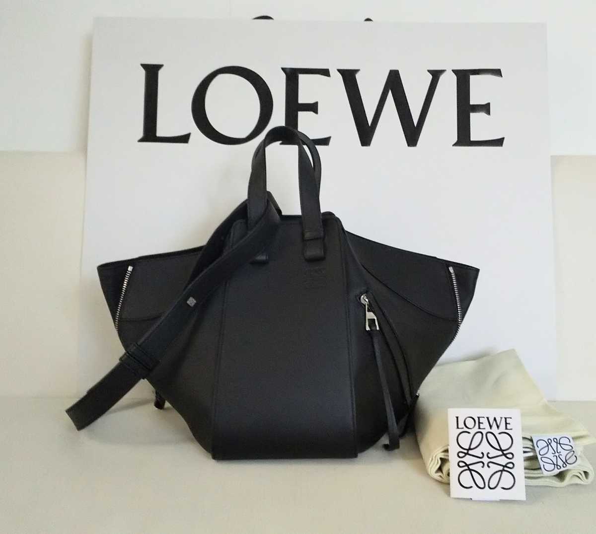 ■超美品■ LOEWE ロエベ ハンモックバッグ クラッシクカーフ スモール 黒 ブラック 　ハンドバッグ レディース オフィススタイル_画像1