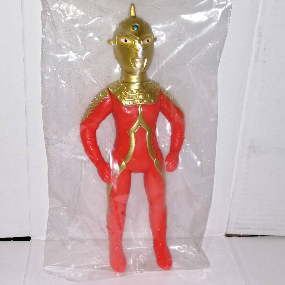 Amazon.co.jp: M1号 マルサン復刻 ガラモン 蓄光版 ピンク Amazon.co.jp: M1号 マルサン復刻 ガラモン 蓄光版 ピンク