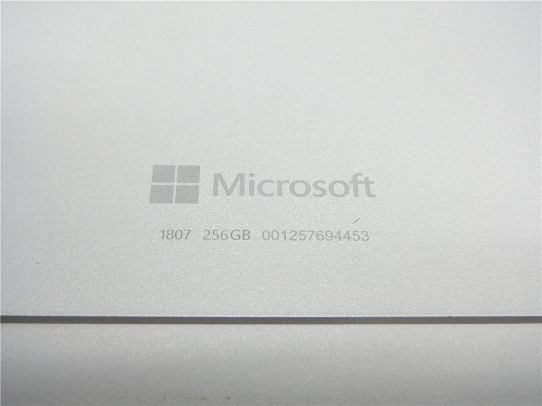 中古　SurfacePro　1807◆Corei5　7300U 　2.6GHZ　◆M.2SSD256GB◆メモリ8GB◆BIOSまで表示　　詳細不明　ジャンク品　　送料無料_画像7