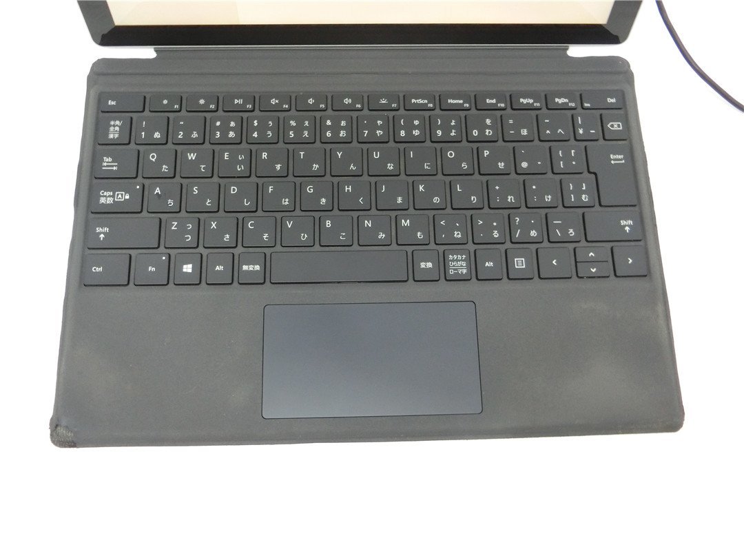 中古　SurfacePro4　1724◆Corei5　6300U 　◆M.2SSD256GB◆メモリ8GB◆　BIOSまで表示　　ジャンク品　送料無料_画像2