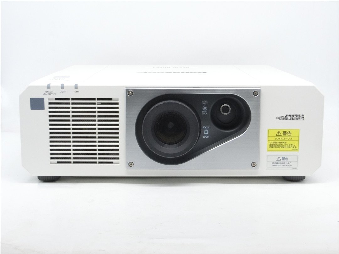 62500円 中古品 パナソニック DLP方式プロジェクター(ホワイト 62500円 中古品 パナソニック DLP方式プロジェクター(ホワイト