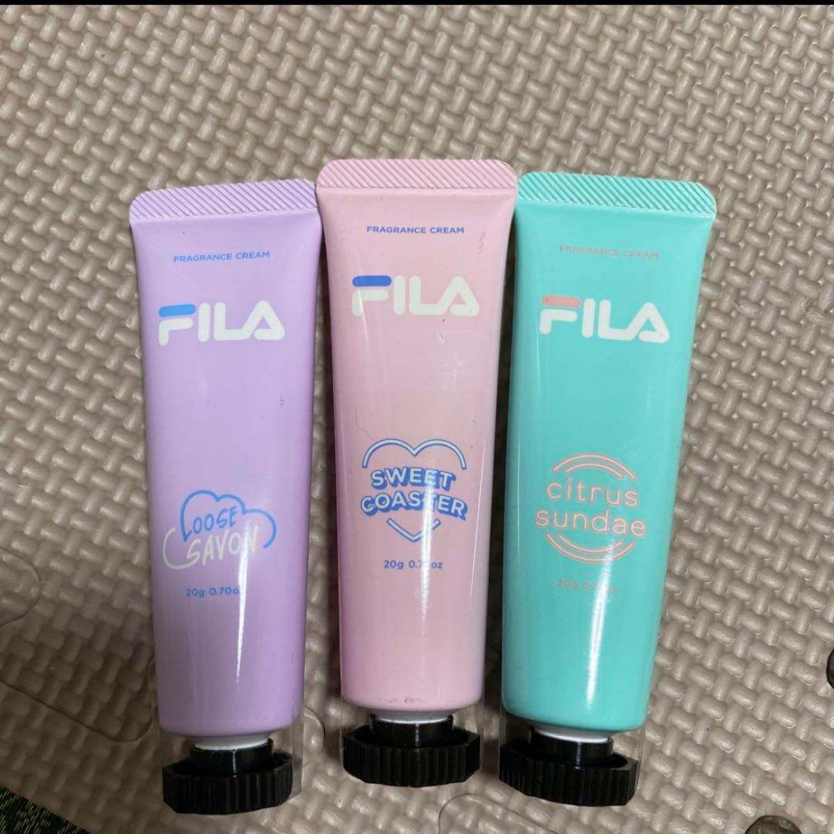 FILA クリーム香水