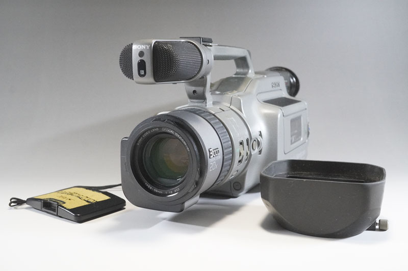 1円~【260】SONY／ソニー Digital Handycam DCR-VX1000 ／LENDS OPTICAL 10×ZOOM/AF f=5.9～59mm 1:1.6の画像1