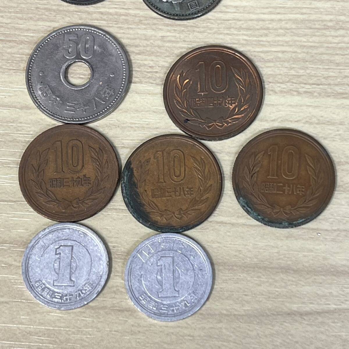 日本円 記念硬貨など まとめて 1042円 500円 長野オリンピック 100円 昭和 23 24 年 東京オリンピック 50円 10円 1円_画像4