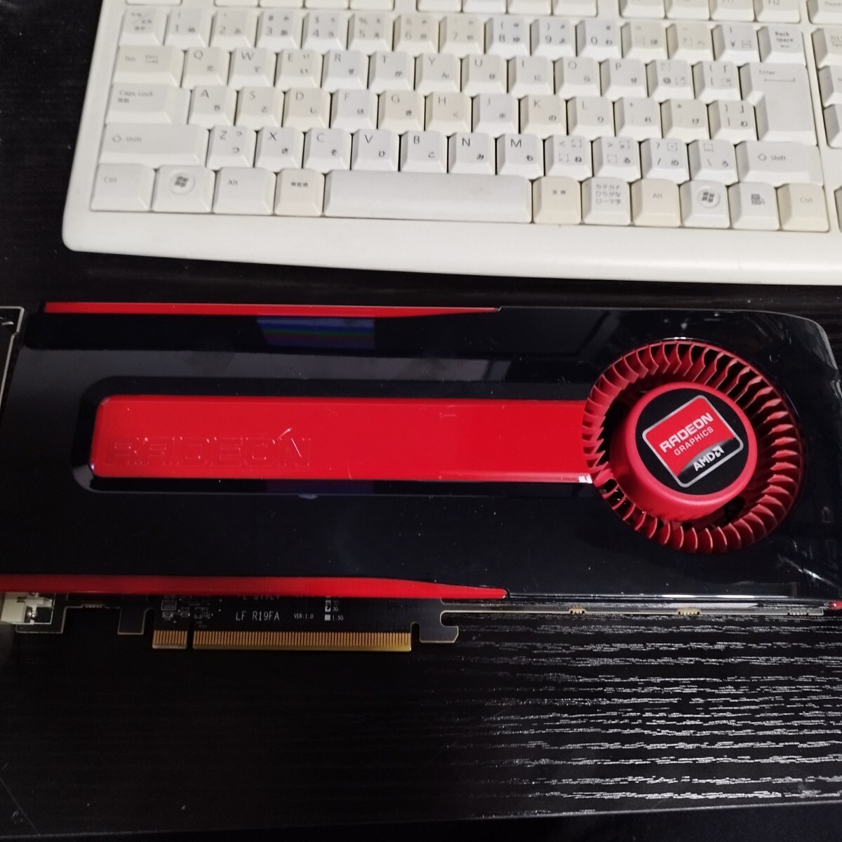 動作確認済み Radeon HD7970 3GB GDDR5 PCI Express3.0 HDMI D-Sub DP 6pin 8pin R9 200 グラフィックカード_画像1