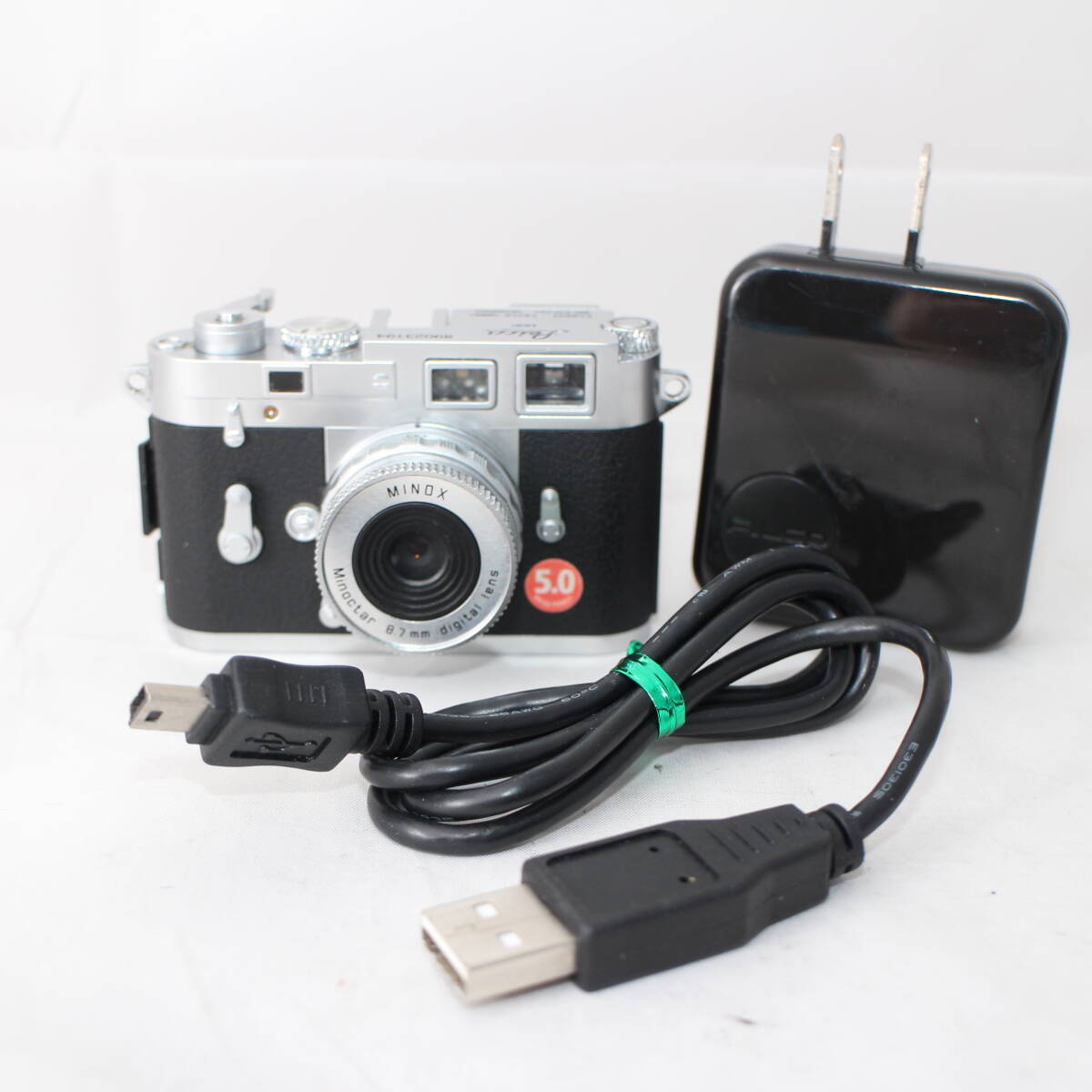 ☆良品☆ MINOX デジタルカメラ ミノックス DCC Leica M3 (5.0) 500万画素 60302 #1949