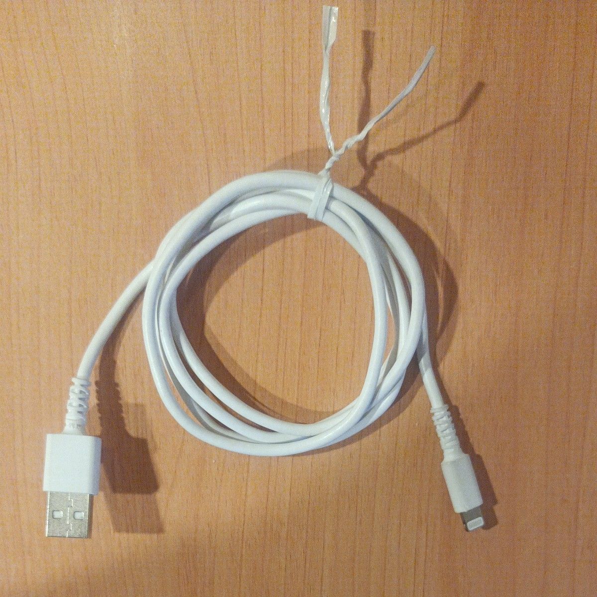 多摩電子工業 USB-A to Lightningケーブル 1m 