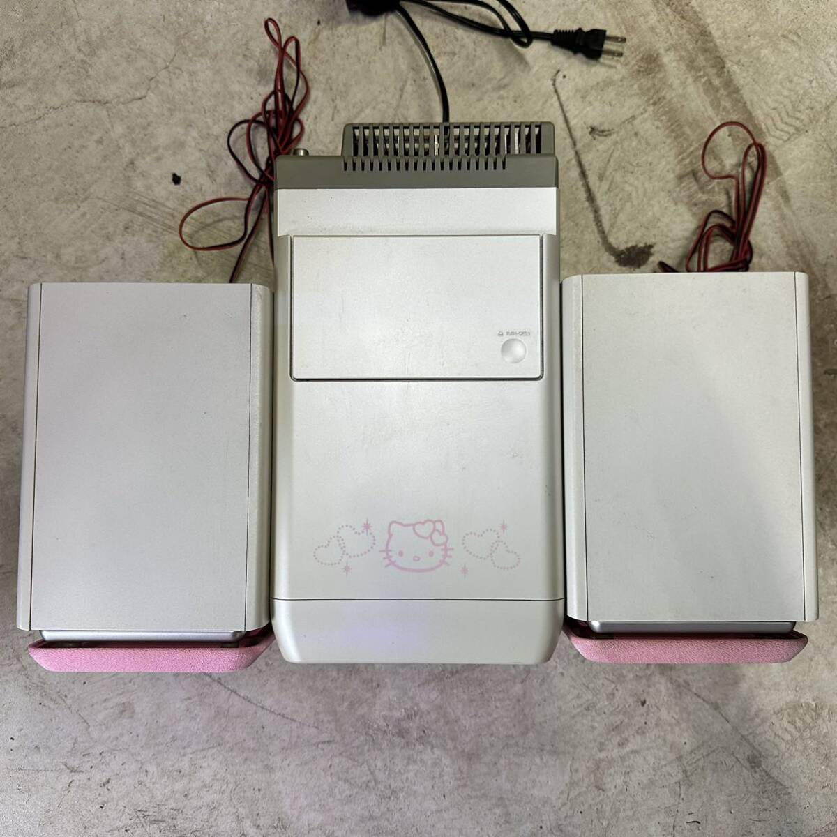 ビクター キティちゃんシステムコンポ CD MD カセット ハローキティ ピンク 通電確認済み victor オーディオ機器の画像3