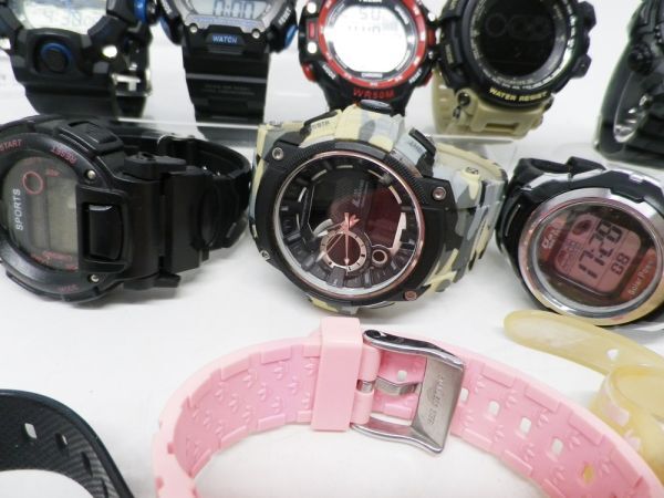 47●a408☆ジャンク品　デジタル腕時計　カシオ　G-SHOCKなど 5本含む　電池切れ・不動品・一部故障　全18本　CASIO　現状_画像8