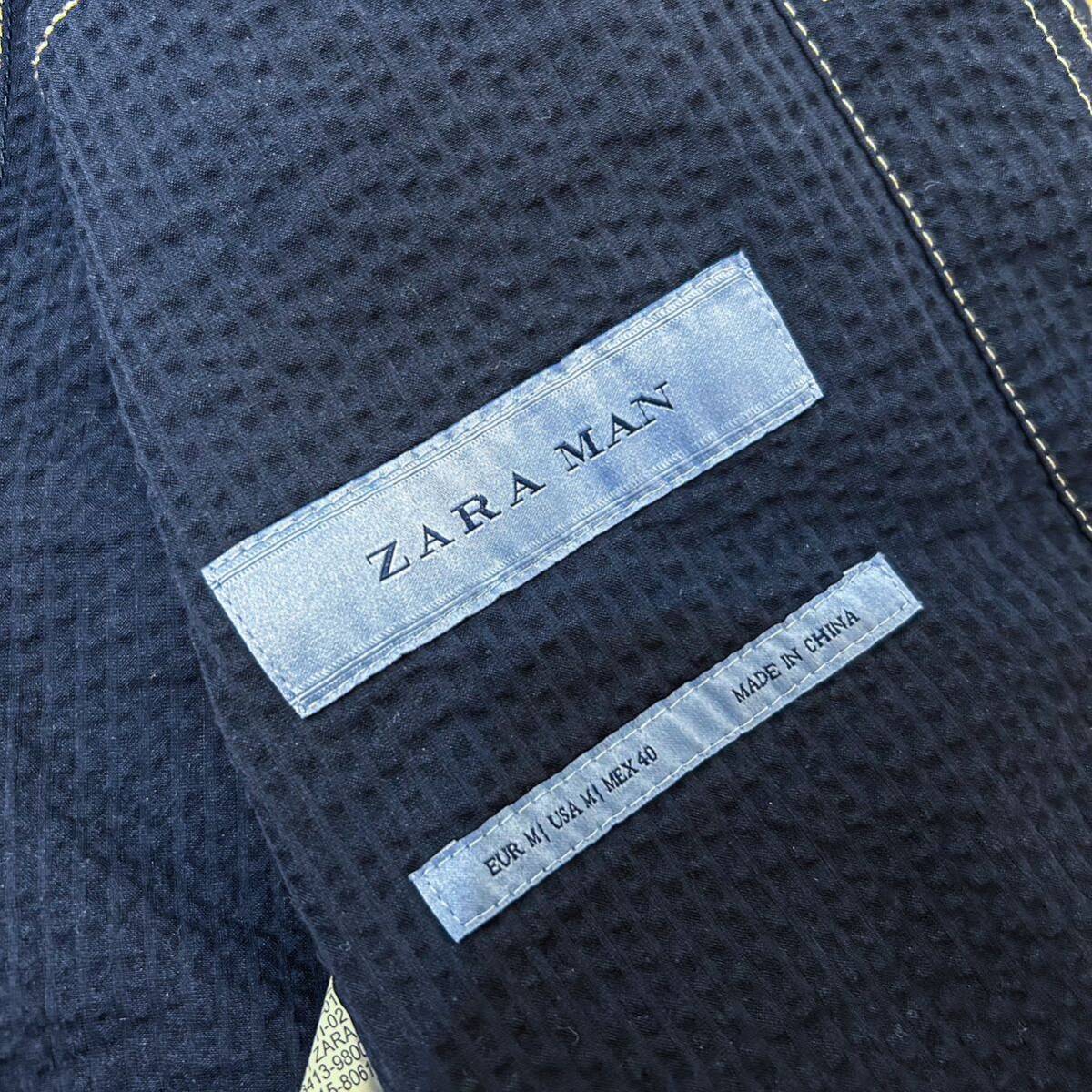 超美品 ZARA MAN ザラマン 清涼感あるシアサッカーインディゴ生地 デニム調トラッカージャケット サイズM〜L相当/ジージャン 春夏 金ボタン_画像6