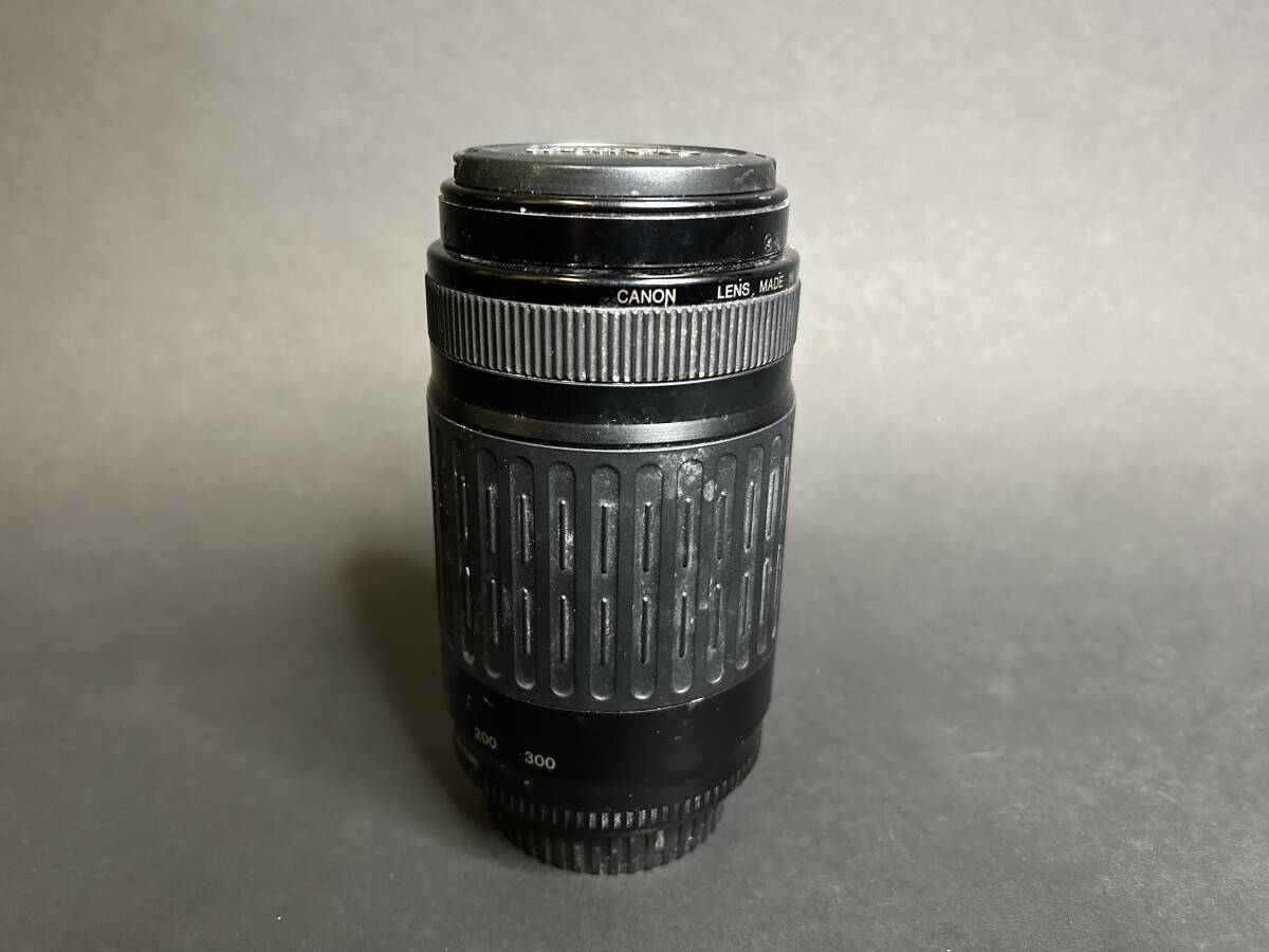 Canon ZOOM レンズ EF 75-300mm 1:4.5-5.6　ジャンク_画像2
