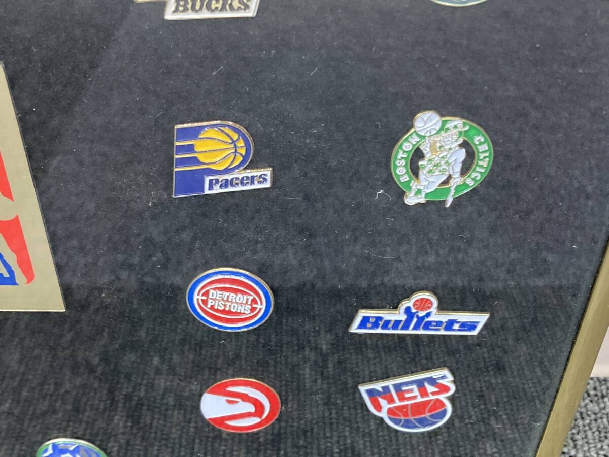 ◇NBA ピンバッチ NBA TEAM PINS COLLECTORS SET レイカーズ /セルティックス 額入り バスケットボールの画像8