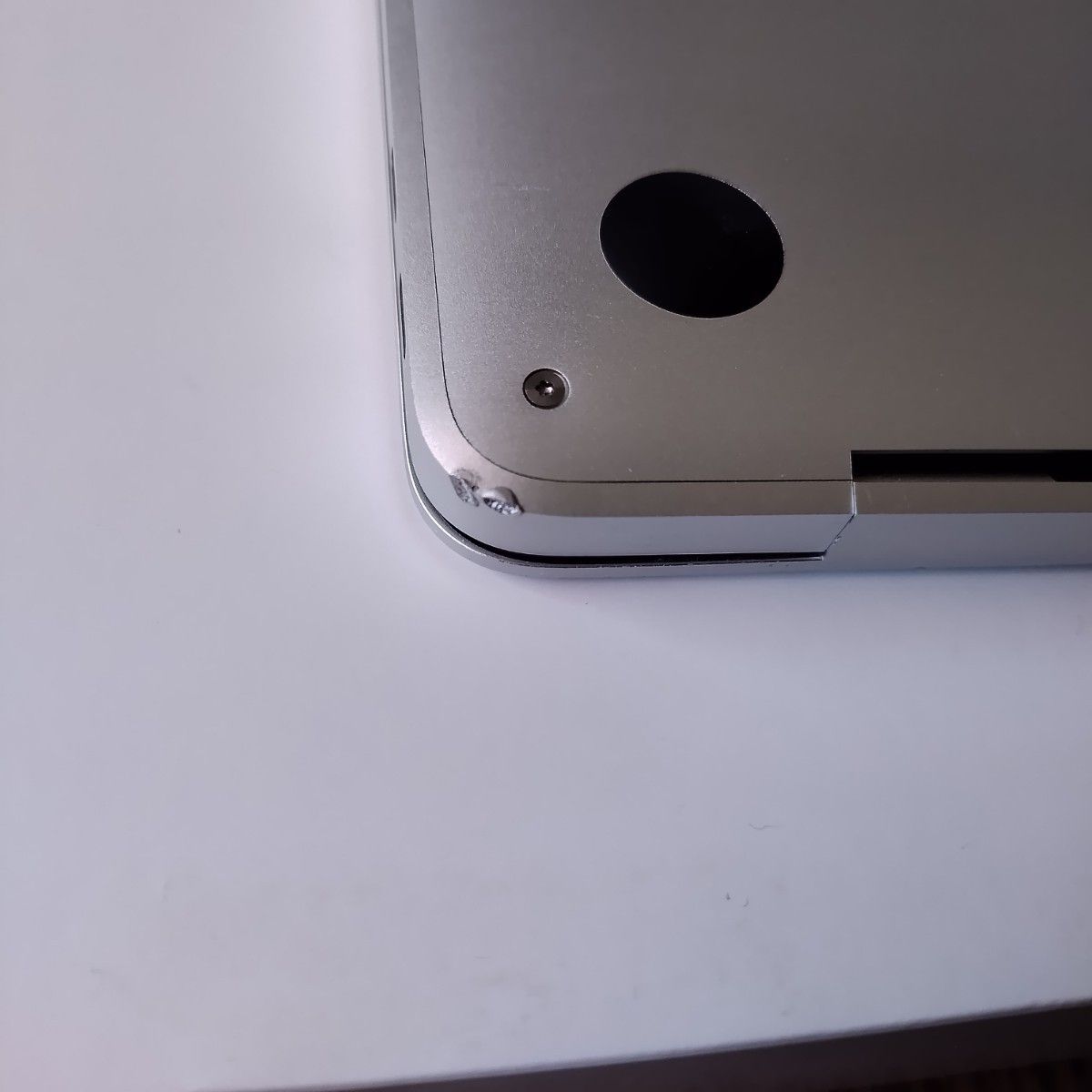 訳アリ Apple MacBook Air 13インチ M1 256GB MGN93J/A シルバー 訳アリ Apple MacBook Air 13インチ M1 256GB MGN93J/A シルバー